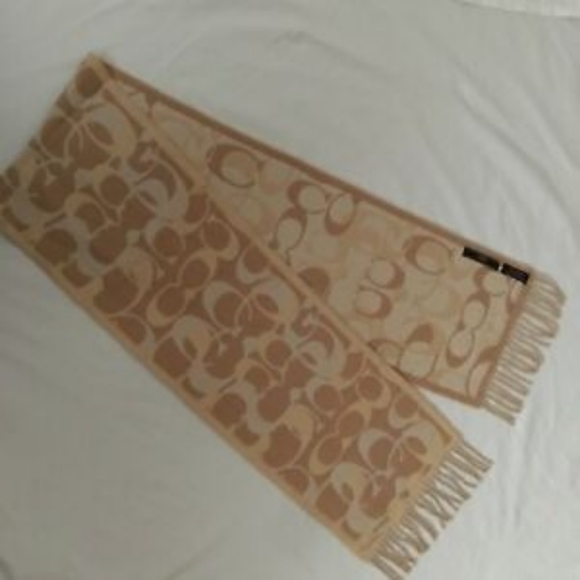 Coach Signature Reversible Muffler Scarf - Picture 3 of 8